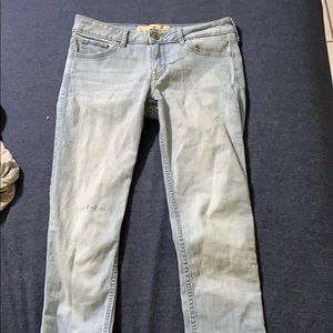 Light hollister jeans!